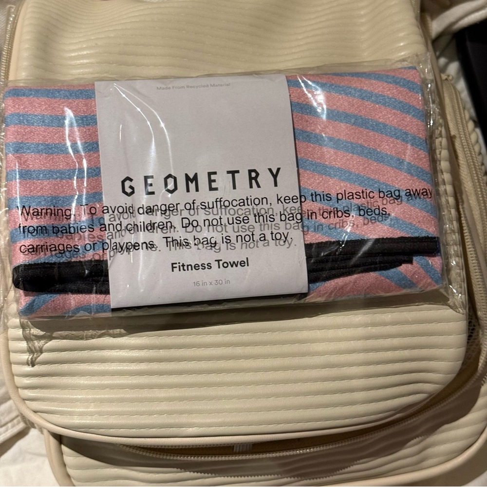 Geometry Vibe Check Fitness Towel